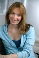 Dee_Hoty_Headshot_Vertical2